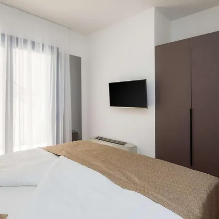 Four Brothers - Exclusive Apartment