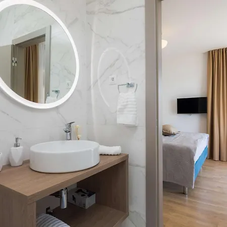 Apartment Four Brothers - Exclusive Podstrana
