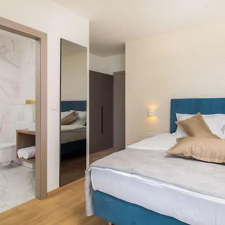Four Brothers - Exclusive Apartment