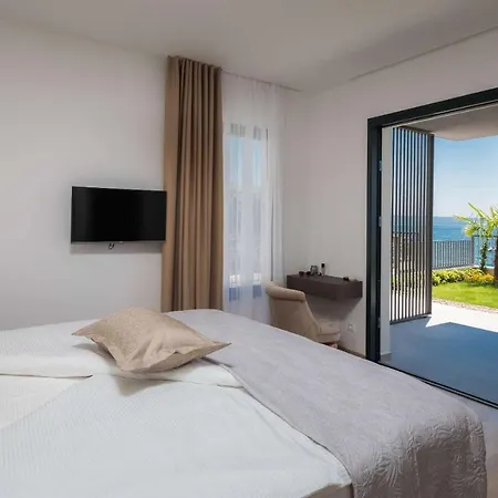 Apartment Four Brothers - Exclusive Podstrana