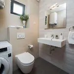 Apartman Four Brothers - Exclusive Podstrana