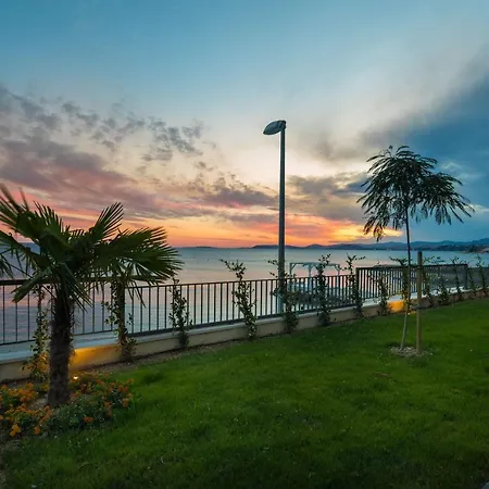 Four Brothers - Exclusive * Ποντστράνα