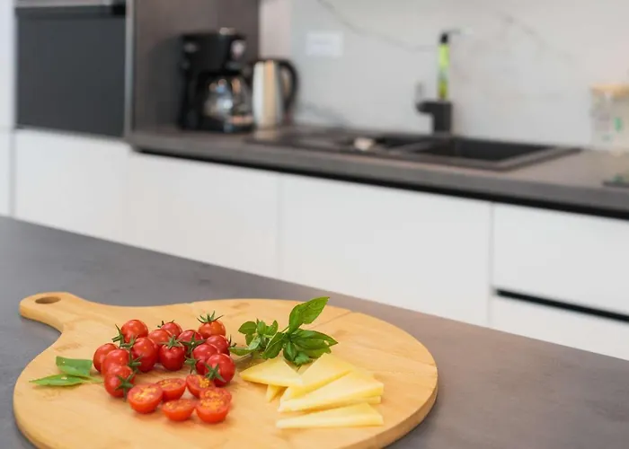 Four Brothers - Exclusive * Ποντστράνα