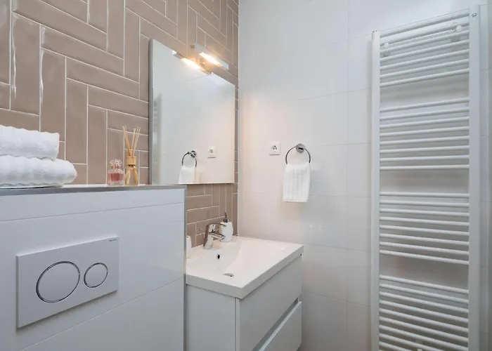 Four Brothers - Exclusive Διαμέρισμα Ποντστράνα